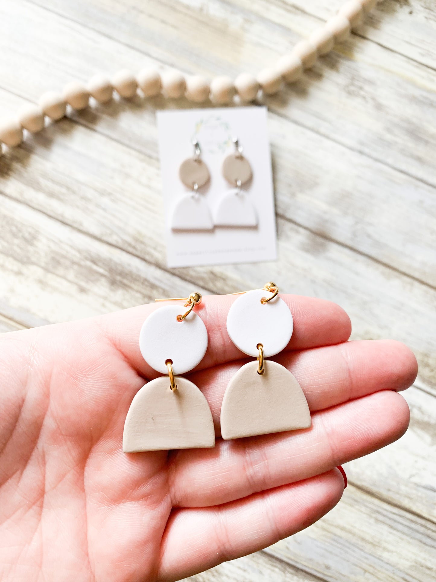 Neutral Dangles